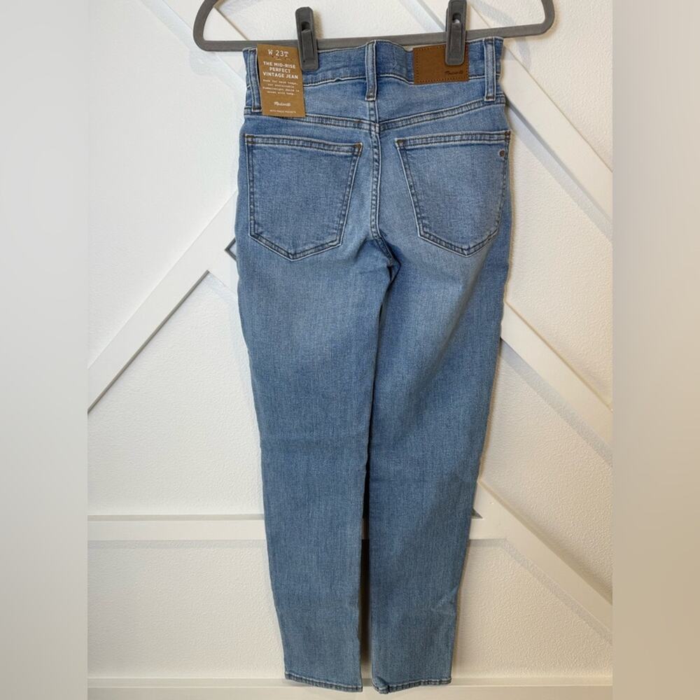 NWT Madewell The Mid Rise Perfect Vintage Jean in Alderton Wash Size 23 Tall - Picture 6 of 12